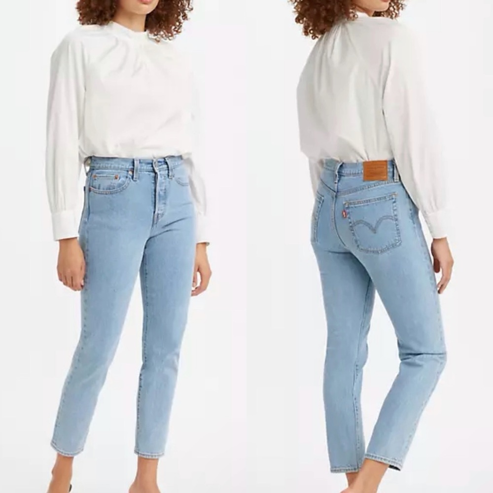 Levi’s Wedgie Ankle Jeans Light Wash